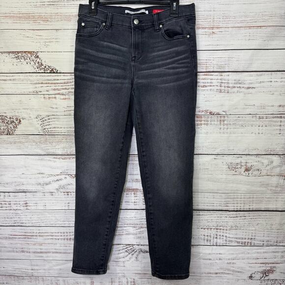 Celebrity Pink The Bestie faded black size 9 stretchy straight leg Jeans - Picture 1 of 7